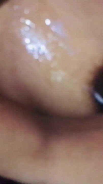 When I wait at the bed she came and give hard blow | Clip 1