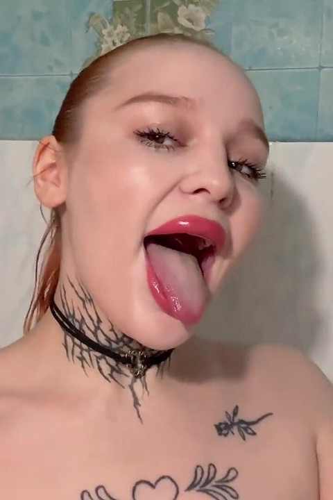 My Wife Fingers Her Pussy While I'm at Work