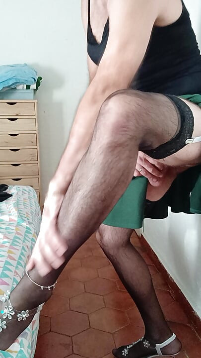 Crossdressing at home - Thursday 18:50