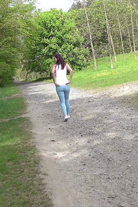 Denims Down by Got2Pee where girls come to piss