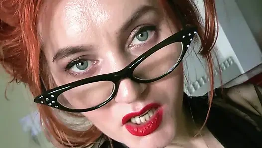 Учительницу виагра трахают сознанием, кончают в поясе целомудрия