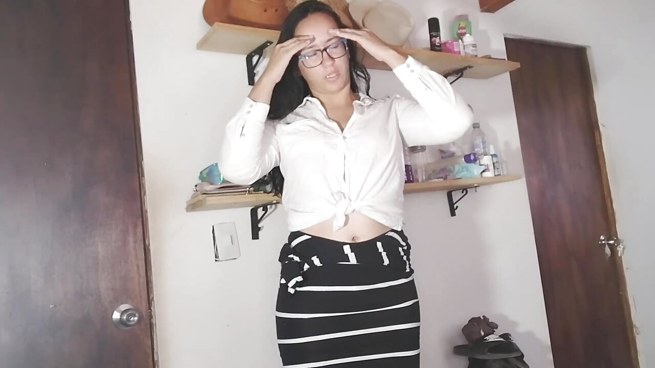 «Γλείψε και ρούφηξε το μουνί μου. Θέλω να τελειώσω στο στόμα σου" - πραγματικός οργασμός