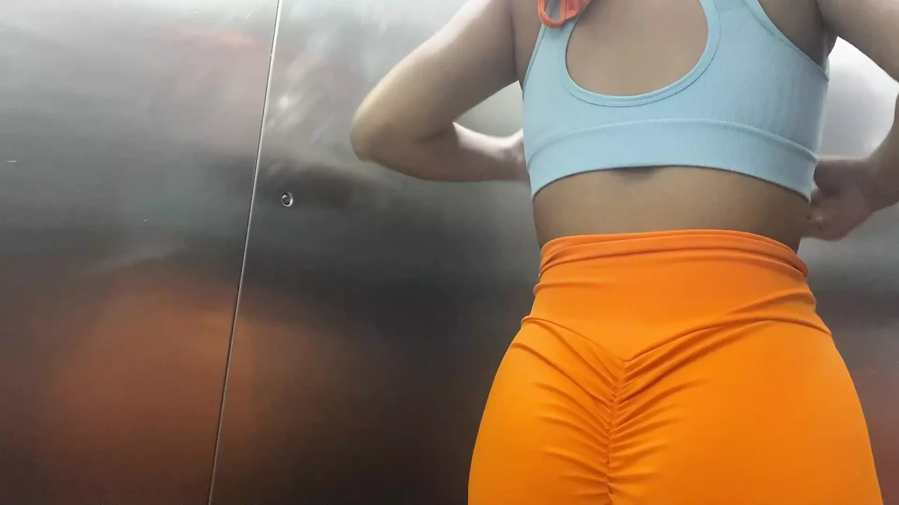 Recorded in public toilet +18