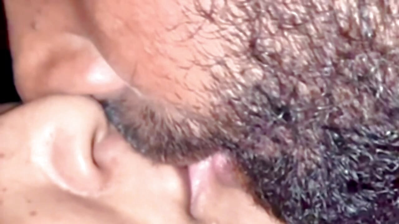 Desi bhabhi milking and full sex video