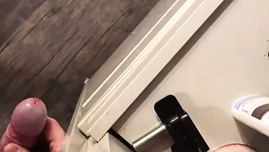 uzak cumshooting