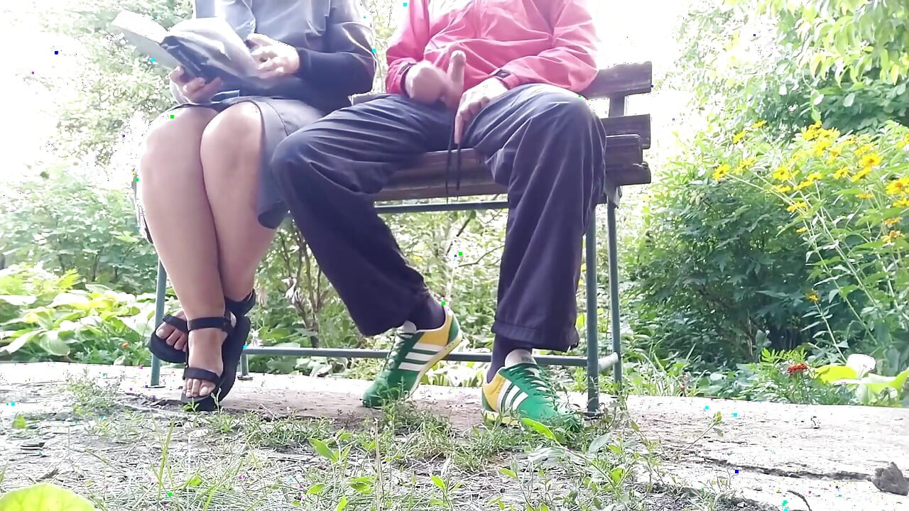 Nepokolebljiva zrela debela kurva natjerala me da svršim
