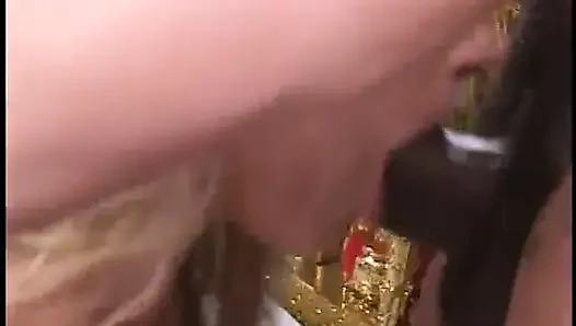 Two sexy blondes does foursome with black dudes