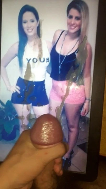 Dos sexys hermanitas reciben mi lechazo