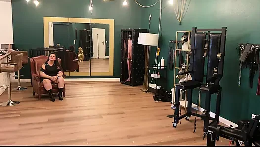 Mature Latex Dominatrix Commands Leashed Naked Slaves