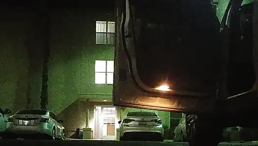 Halka açık Otel Otoparkında Iç Çamaşırlı Kalın Iri Güzel Evli Kadın! Badblondiemonroe