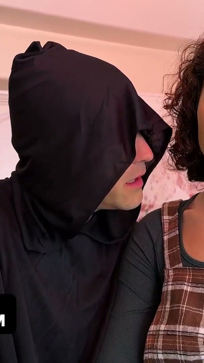 Halloween Special - Curly-Haired Babysitter Satine Summers Gets Her Pussy Licked By Creepy Boss - MyBabySittersClub | Clip 1