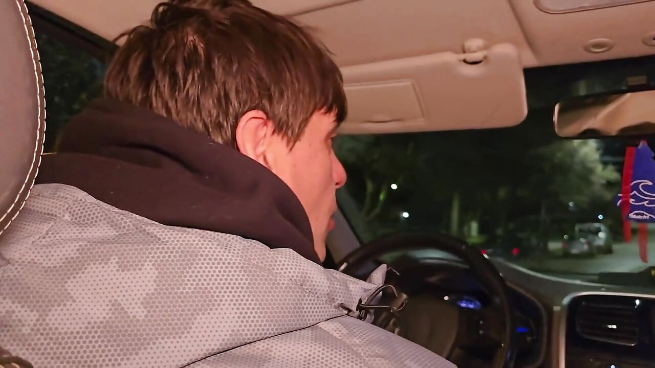 Dirty Sluts Sucking Dick in the Uber Before Party! Knock Knock Stream