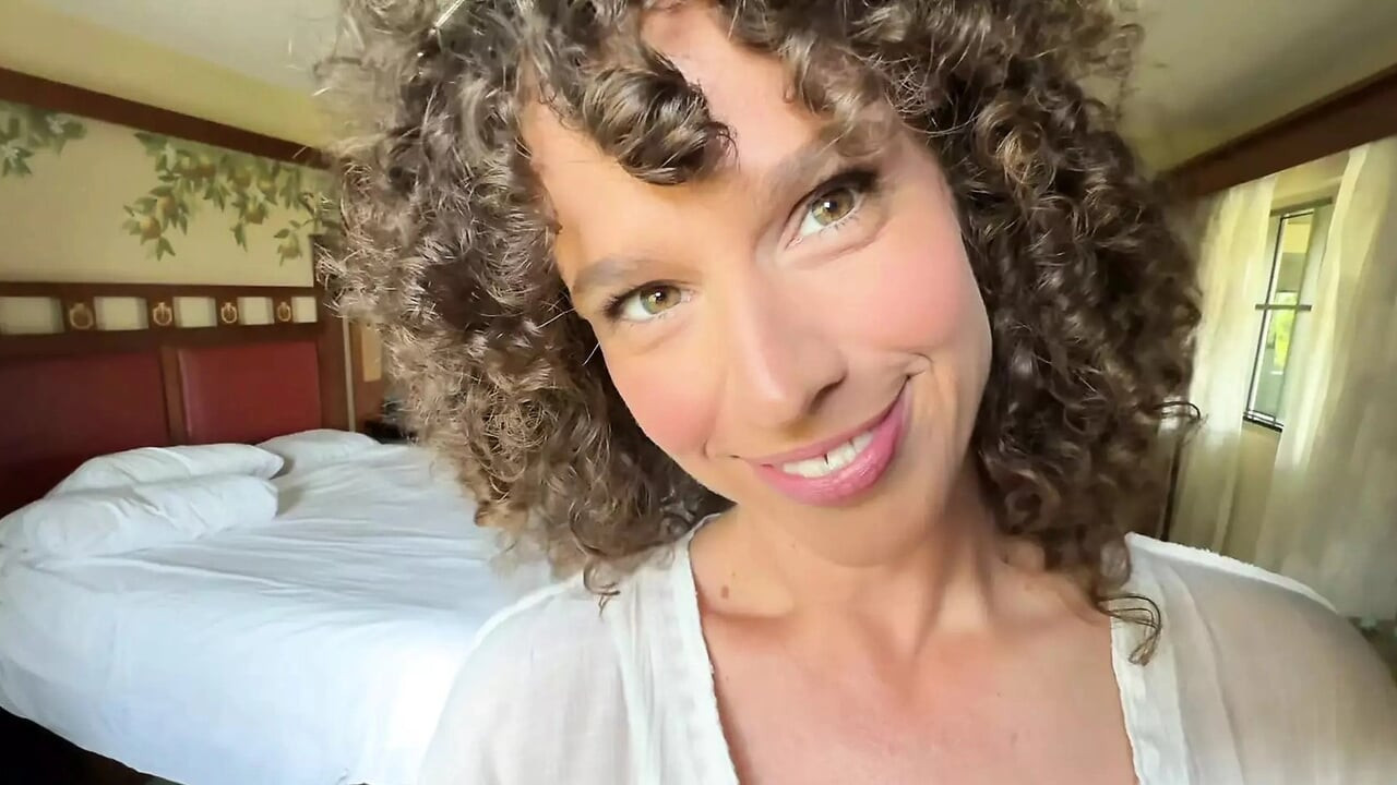 Stepmom Can Tell You're Nervous