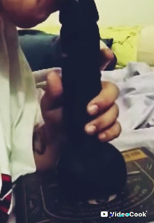 Zuig De Huid Van Die Plastic Lul (dildo Facefuck POV)
