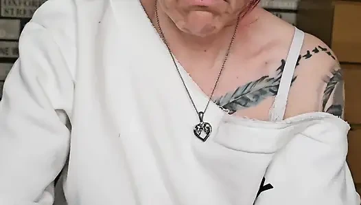 Istri nakal ini selingkuh sama teman barunya sambil ngomong jorok