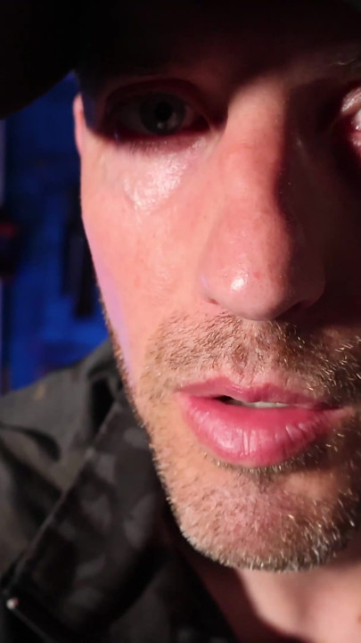 Bakış açısı Tom Baker - bekaret bir seçenek değil (4k)