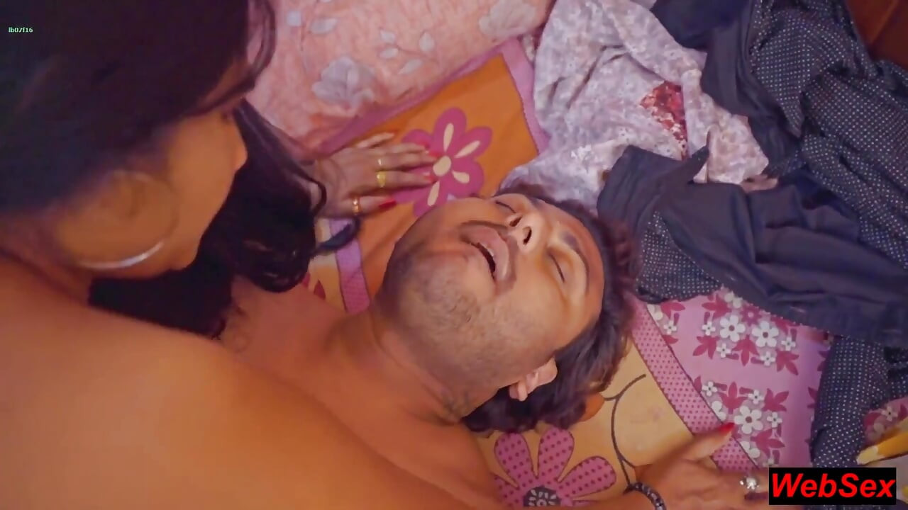 Indiancă desi sexy model de sex video viral cu sunet clar