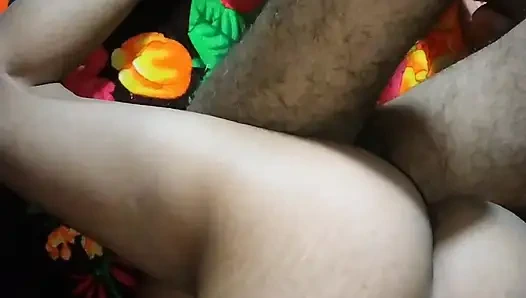 Горячая школьница XXX видео, горячий школьный друг с XXX видео