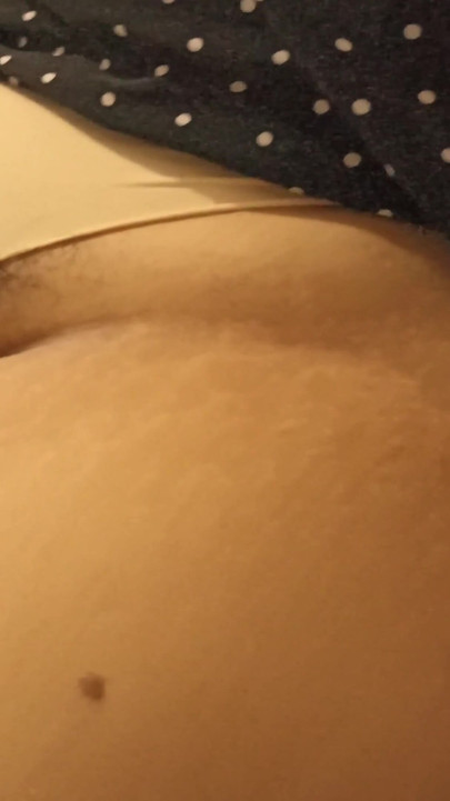 Iconic moment from "watching my mother-in-law's cameltoe"
