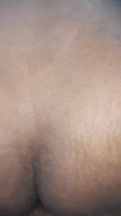 我丈夫的朋友来到房子里，我吃得很开心，我睡在晚上，我玩得很开心。 | 短片 3