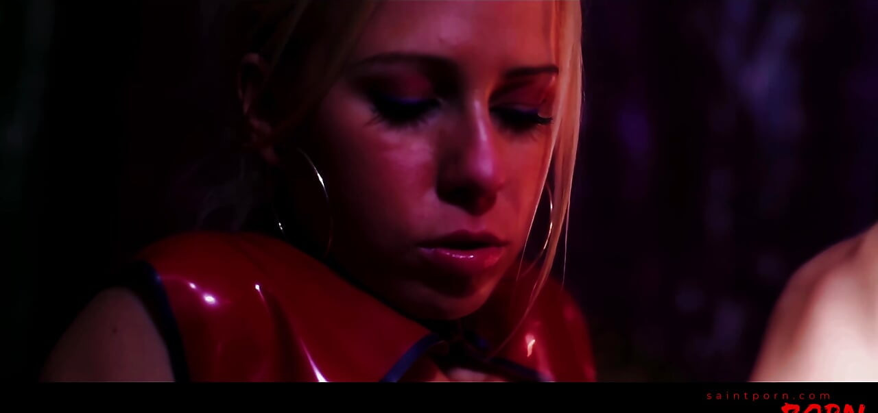 Carla Cox and Megan Coxxx Have Rubber Lust