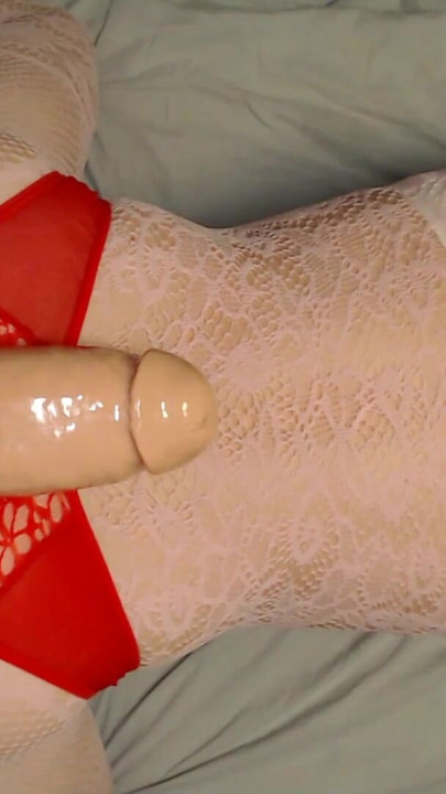 Epski trenutak iz "Ogromnih 13 uključujući XXL dildo u sissyju - Prvi dio"