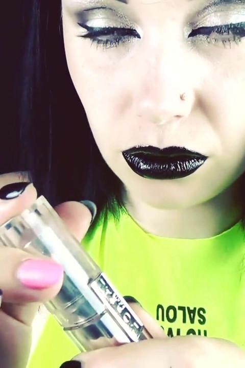 ASMR! Sounds of cosmetics