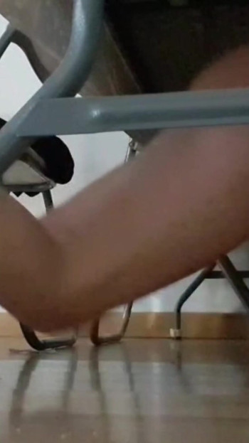 Must-see moment from "Step sister lost her iphone but was naked .."