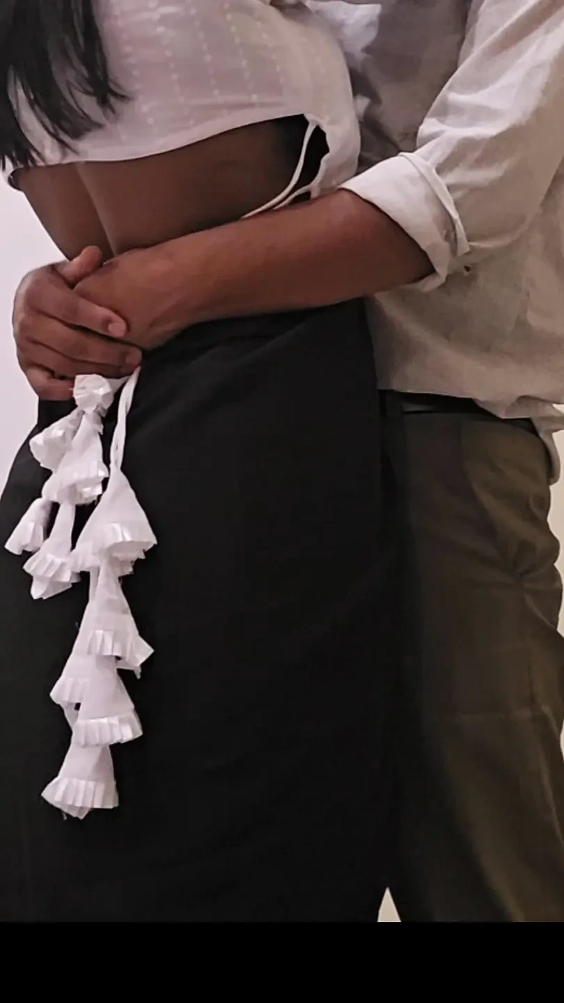 วิดีโอเย็ดคู่รักไวรัลในห้อง Oyo โดนไวรัลในวันเดียว