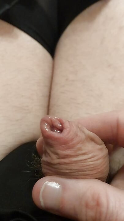 Cindy's Gorgeous Sticky Sissygasm
