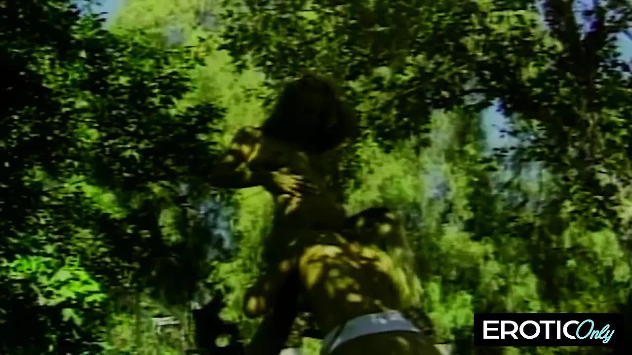 Squirt on his face, muff soaked and shaking