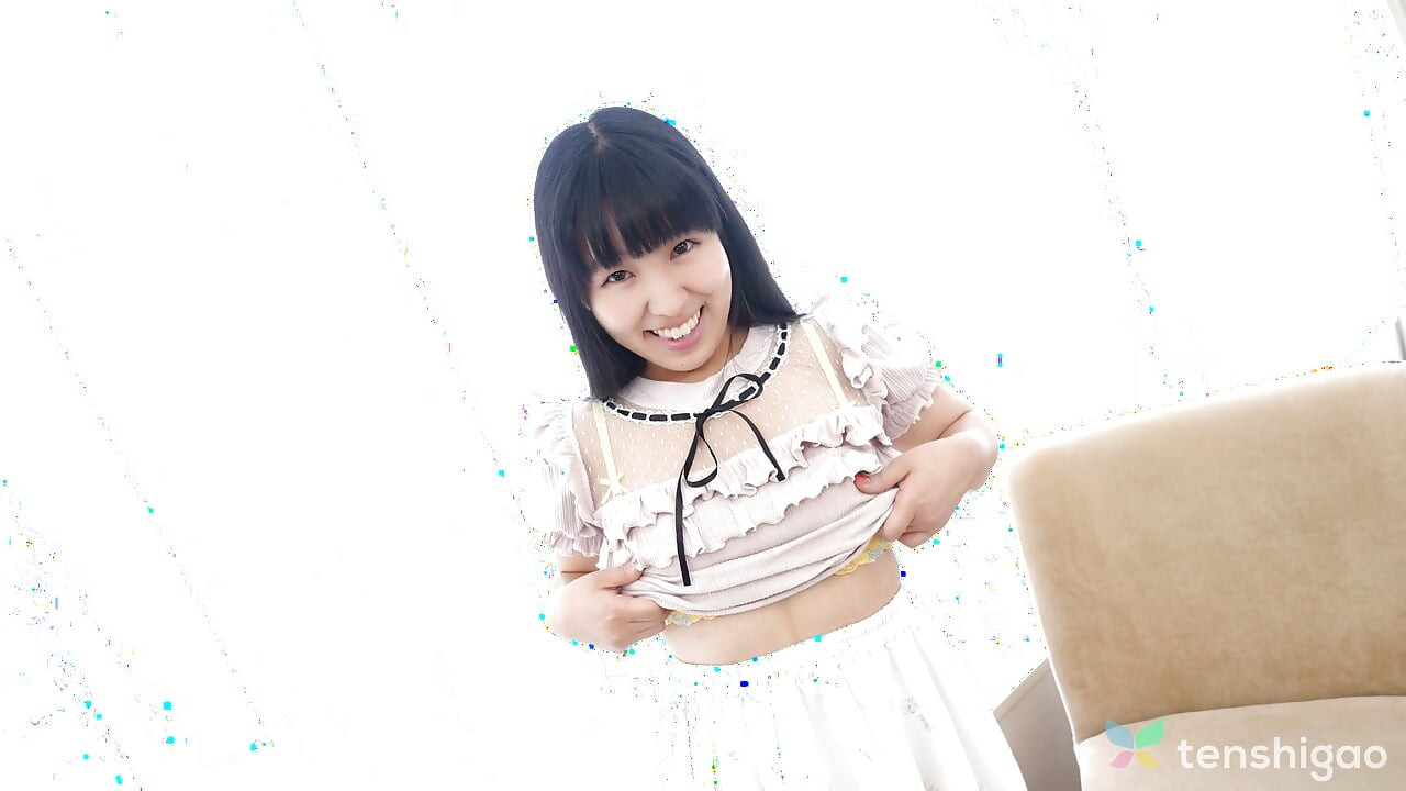 Cute and Sweet Miss Ichika Matui Spreads Her Legs so We Can Dine on Her Pussy