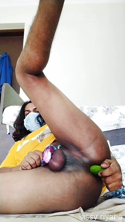 Indian shemale sissy crossdressers fucking dildo in home and handjob