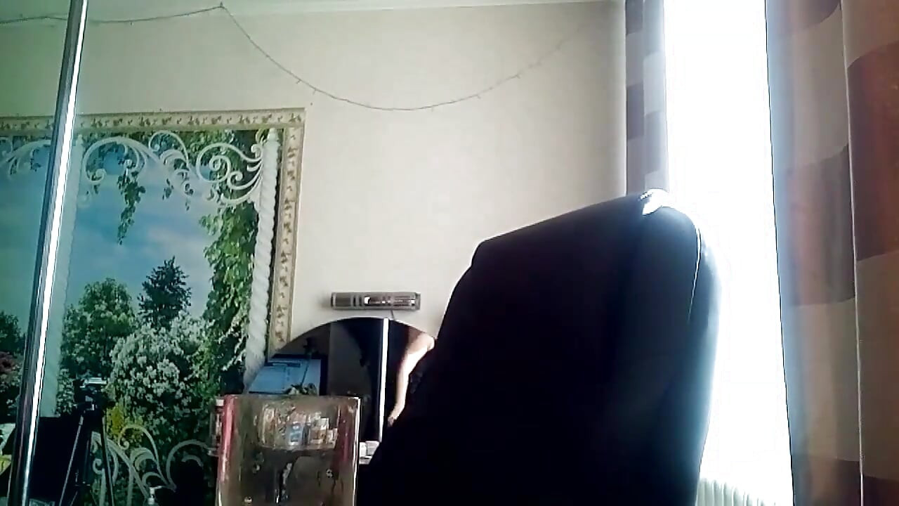 Eu cuspo um copo de saliva na sua cara feia