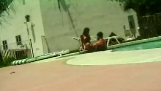 Poolside Leidenschaft