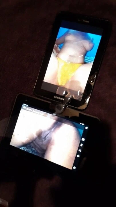 Huge spurting cum tribute for Pene Gruesosss over 2 tablets