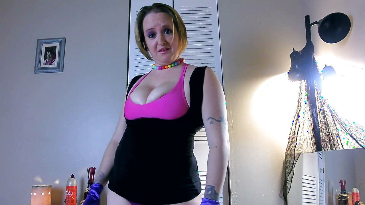 Dirty Talking Busty MILF Deepthroat Blow