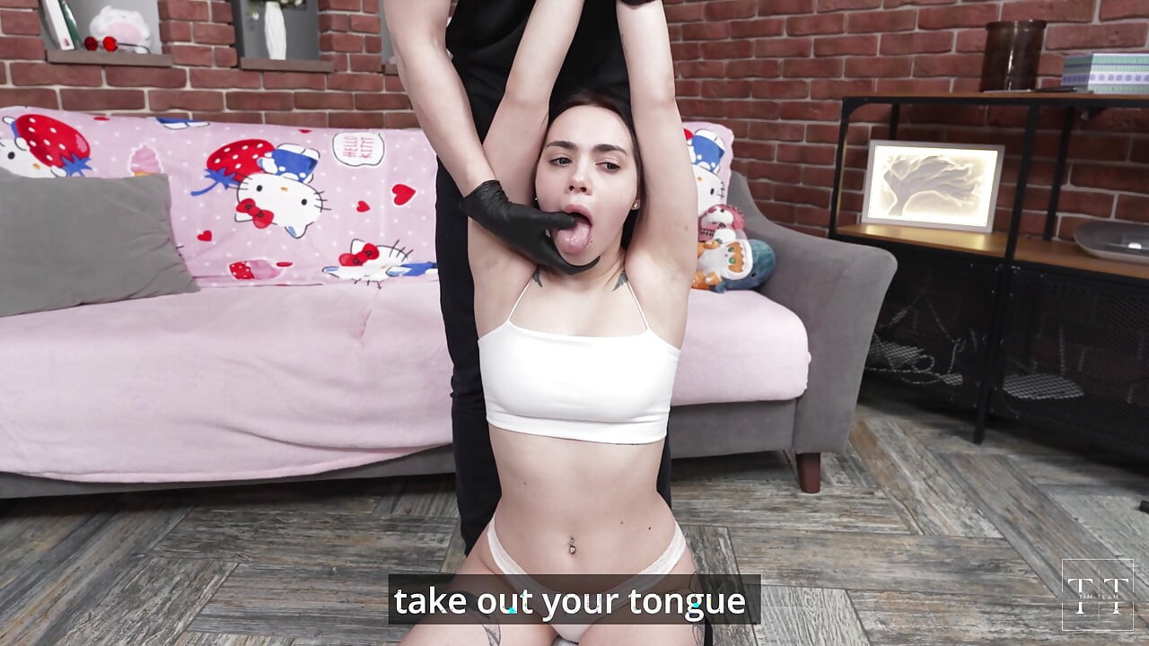 Ben sürtük bir fahişeyim ve benden edepsizce faydalandı