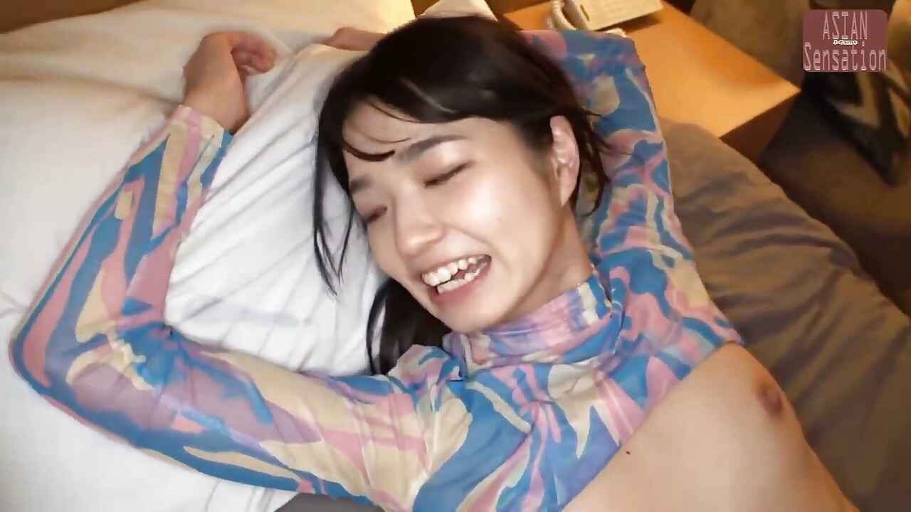 18초 시오후키 마라톤 - 풋잡, 장난감, 딥 두근 두근을 좋아하는 귀여운 대학 미녀 - 2부