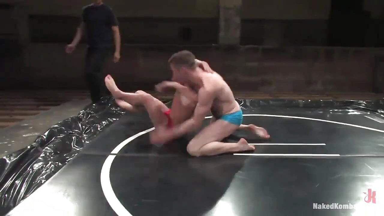 Dean Tucker Vs James Hamilton the Mud Match