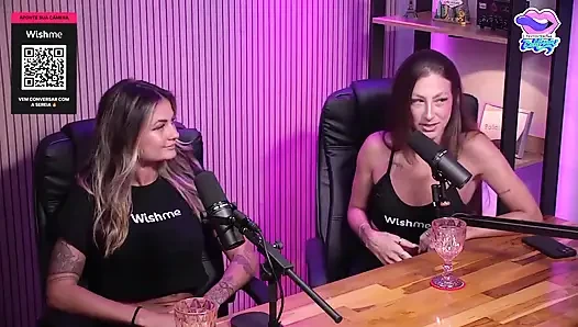 Young Latina Lesbians Reveal How Passionate They Are in Bed