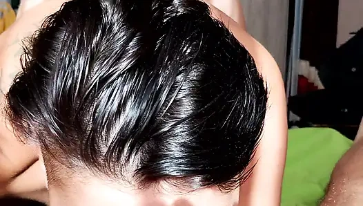 Spermasüchtig Blowjob & Schlucken Am Morgen