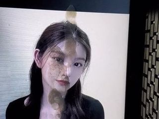 Everglow Yiren Cum Tribute