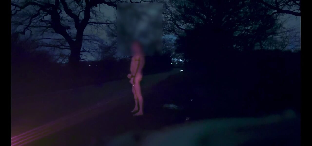 Melancap berbogel di 2 lokasi tanpa kondom dan twerking