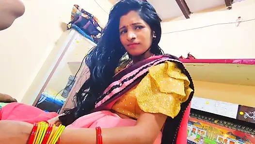 Indian Village heißes mädchen Parnita sex mit seinem freundnd Easypron Hindi audio