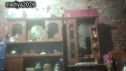 Bagaimana berhubungan seks di dalam ruangan.