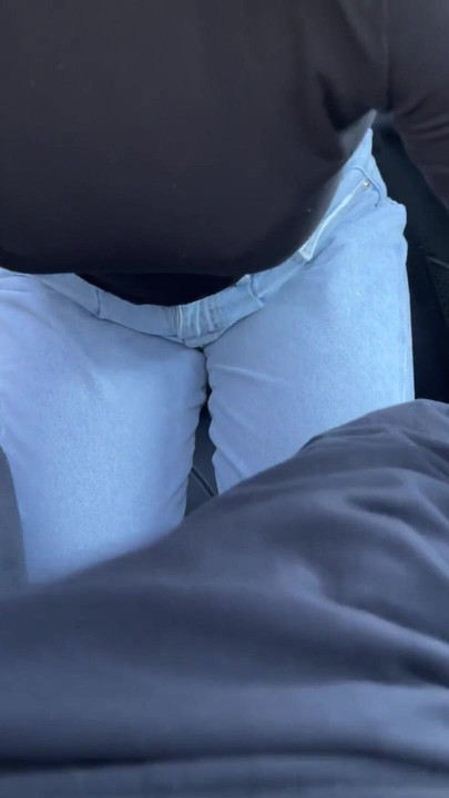 Must-see okamžik z "Zaplaceno za taxi kouřením - v autě - venku"
