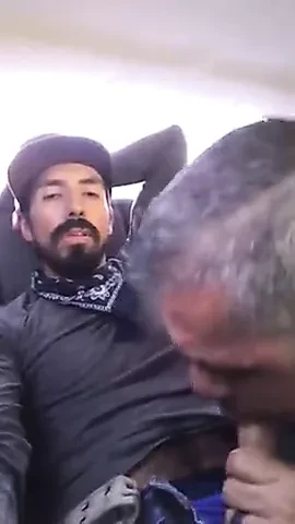 usted sigale mamando