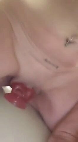 Slut Eliza
