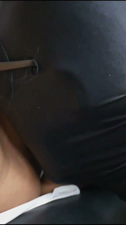 Thai asian couple blowjob pussy licking creampie hardcore fuck on couch | Clip 1